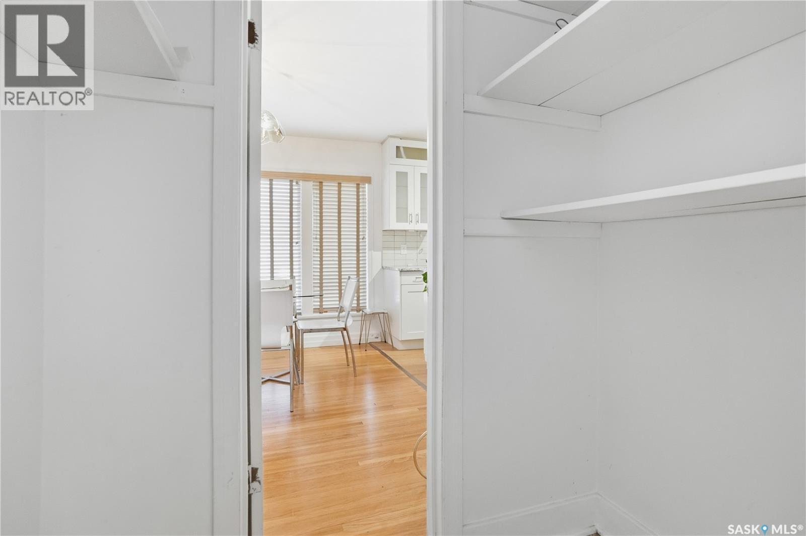 3708 Albert Street, Regina, SK - Indoor