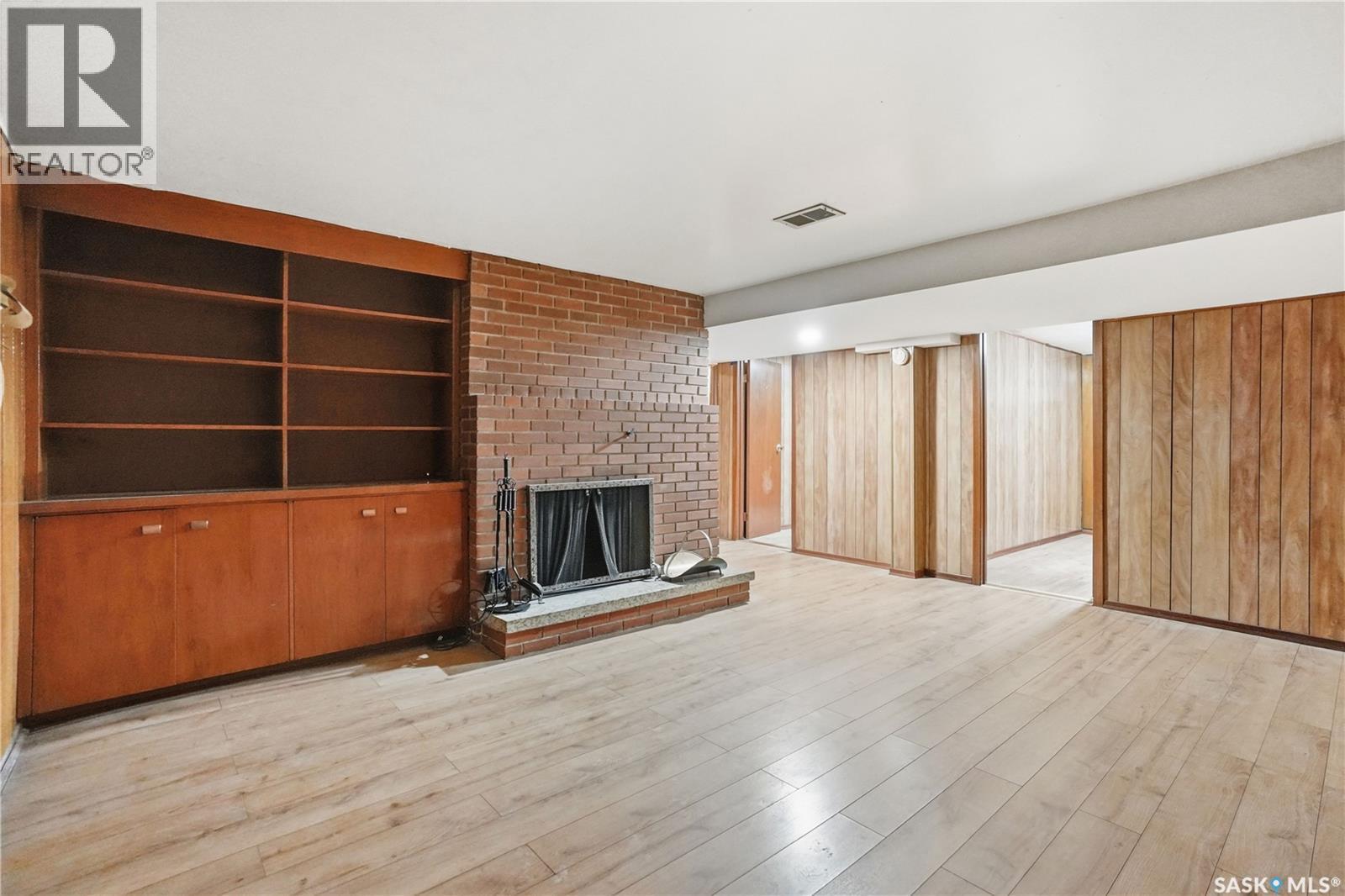 3708 Albert Street, Regina, SK - Indoor With Fireplace