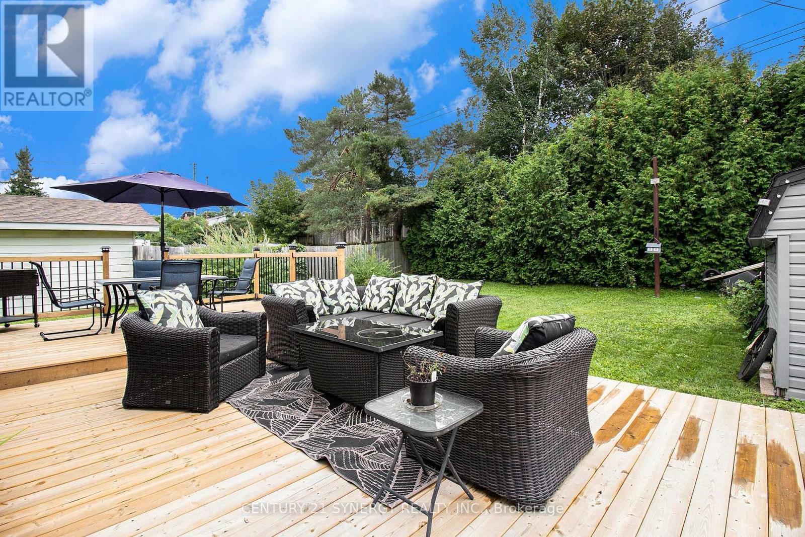 92 Jasper Avenue, Smiths Falls, ON - Outdoor With Deck Patio Veranda