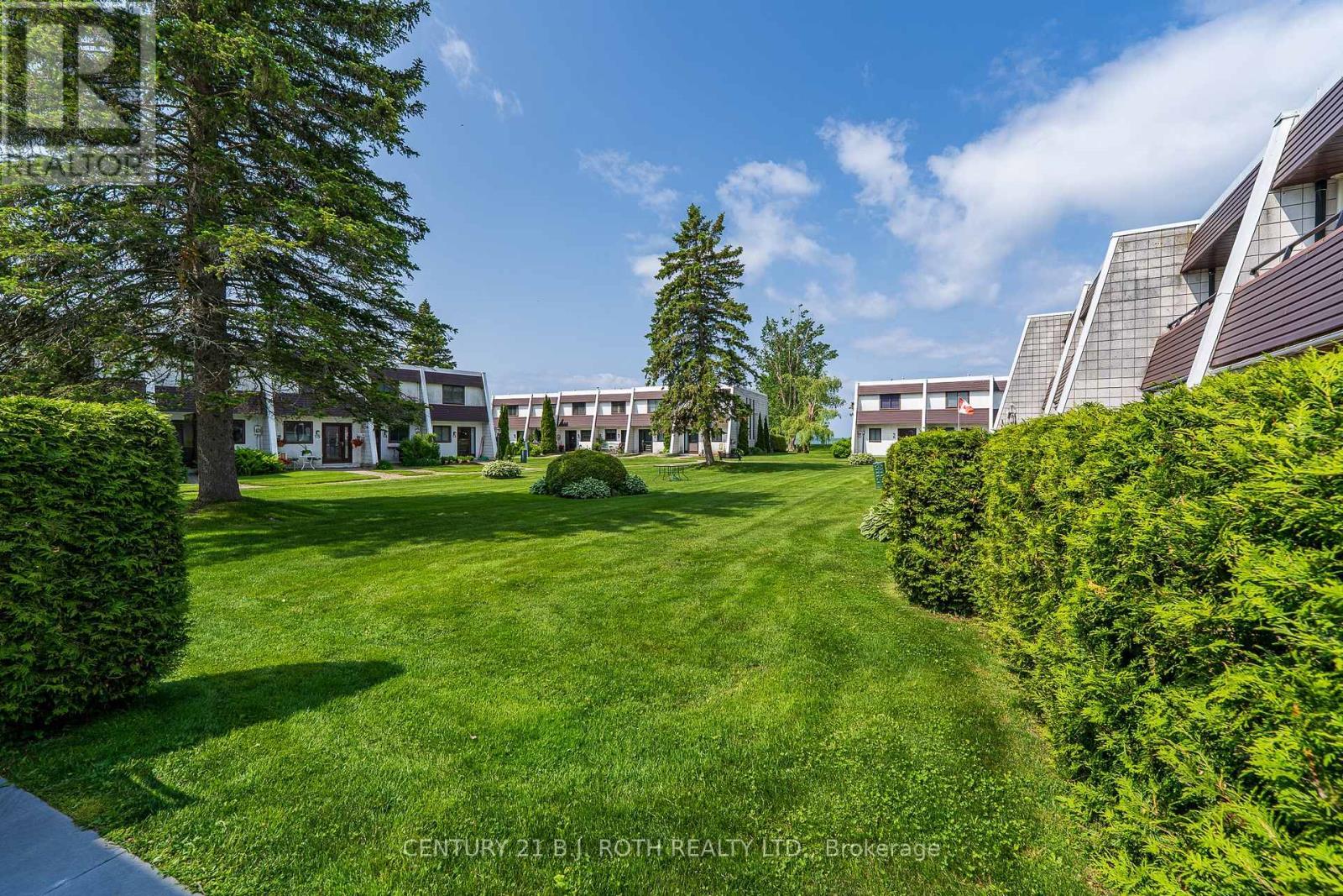 26 - 1 Paradise Boulevard, Ramara, ON - Outdoor
