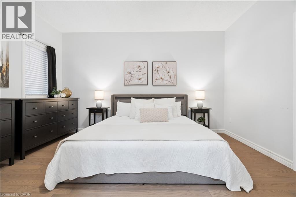 27 Spruce Boulevard, Acton, ON - Indoor Photo Showing Bedroom