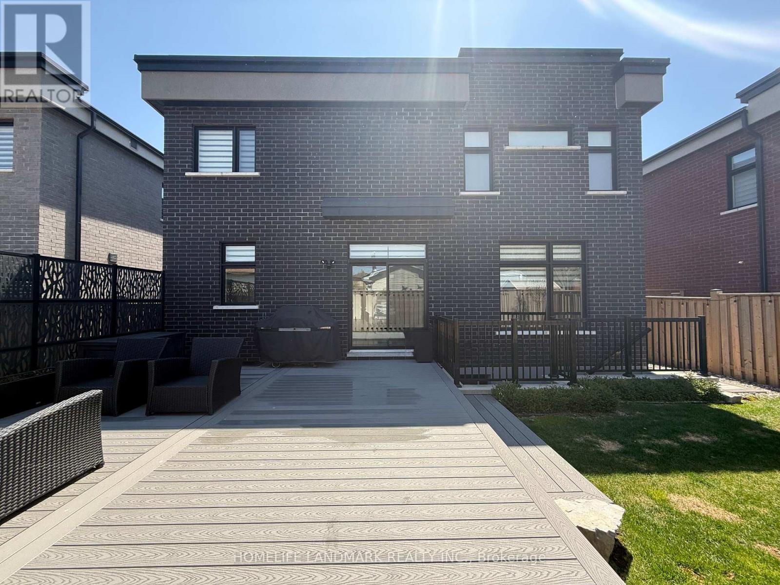 1330 Gull Crossing, Pickering, ON - Outdoor With Exterior