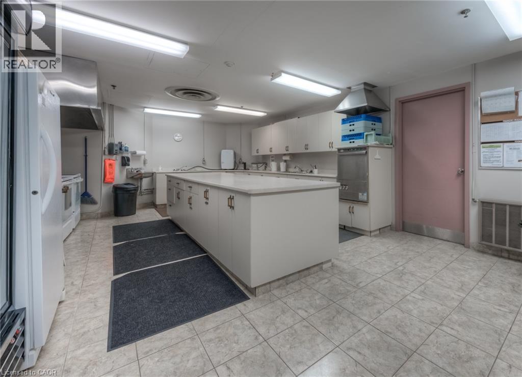 1414 E King Street E Unit# 802, Kitchener, ON - Indoor Photo Showing Laundry Room
