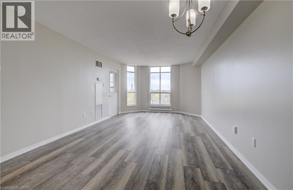 1414 E King Street E Unit# 802, Kitchener, ON - Indoor Photo Showing Other Room