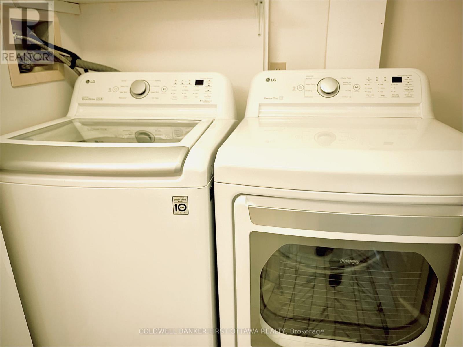 901 - 1025 Grenon Avenue, Ottawa, ON - Indoor Photo Showing Laundry Room