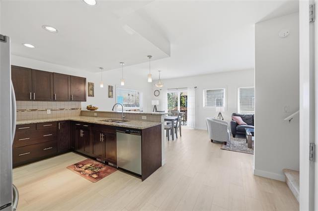 1-64 Barnes St, Winnipeg, MB