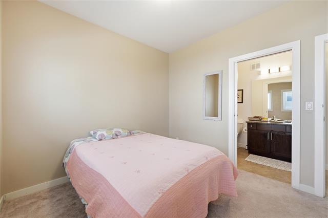 1-64 Barnes St, Winnipeg, MB