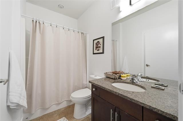 1-64 Barnes St, Winnipeg, MB