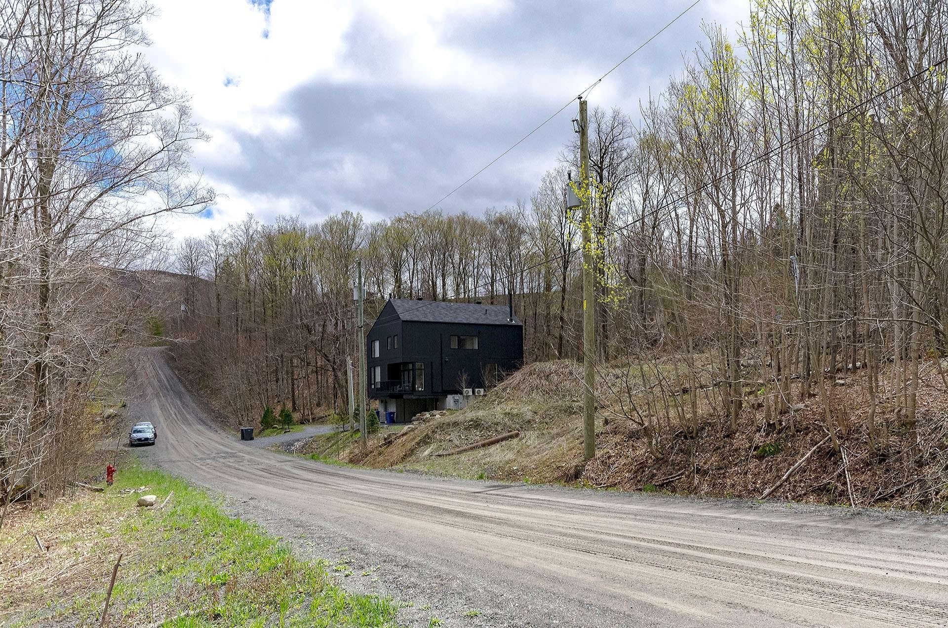 Lot - Ch. Bernier, Sutton, QC