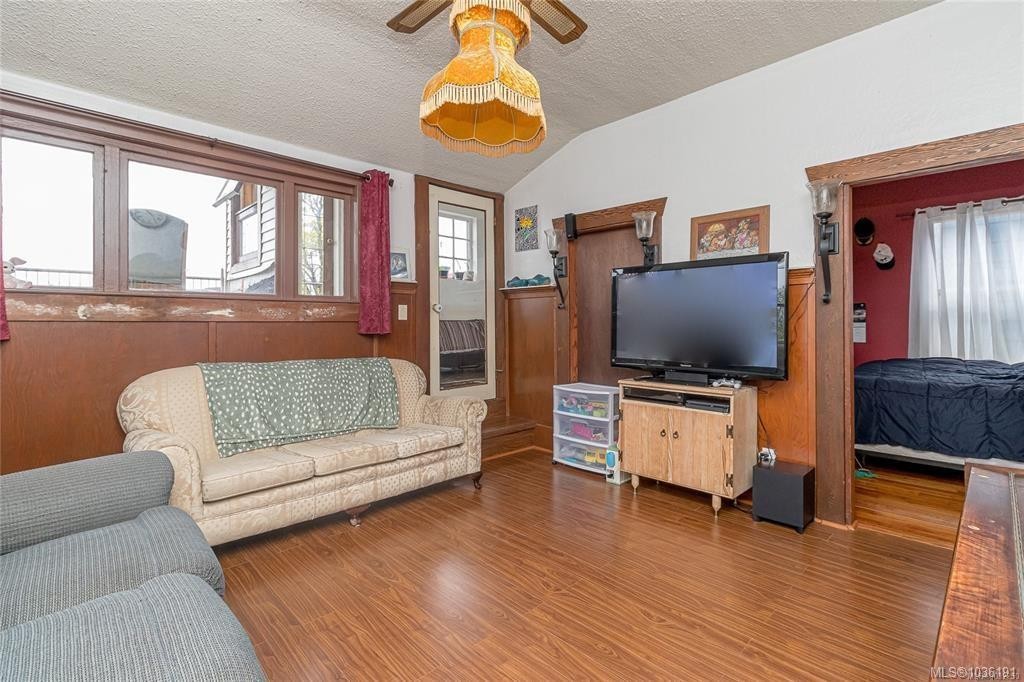 451 Irwin St, Nanaimo, BC