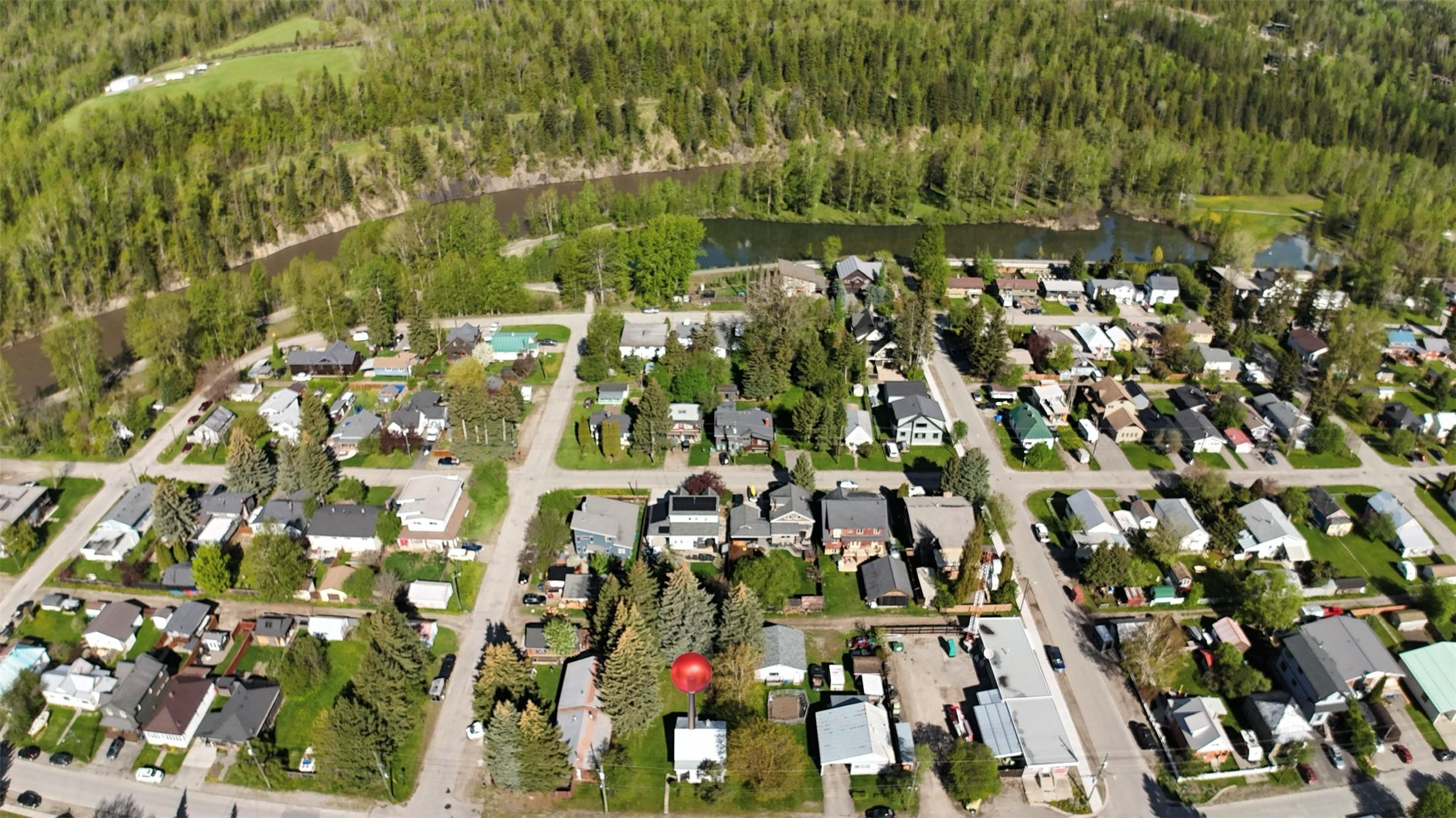 621 9Th Avenue, Fernie, BC - Outdoor With View
