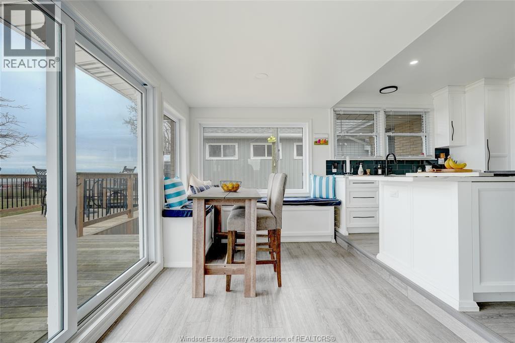 591 Ross Beach, Lakeshore, ON - Indoor