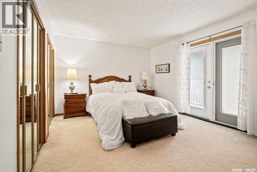287 Hodgins Crescent N, Regina, SK - Indoor Photo Showing Bedroom