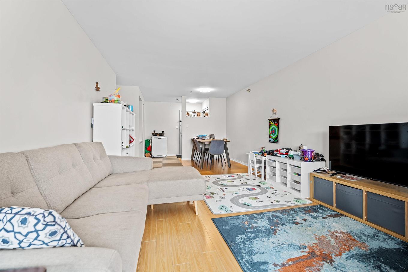 306 83 Kearney Lake Road, Halifax, NS