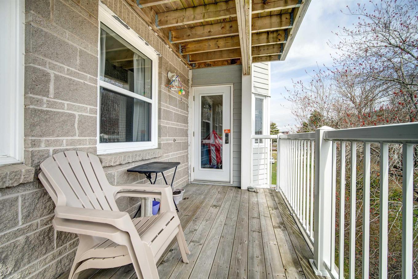 306 83 Kearney Lake Road, Halifax, NS