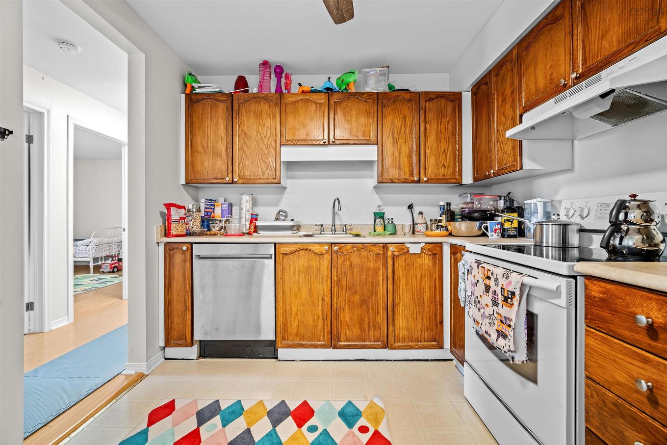 306 83 Kearney Lake Road, Halifax, NS