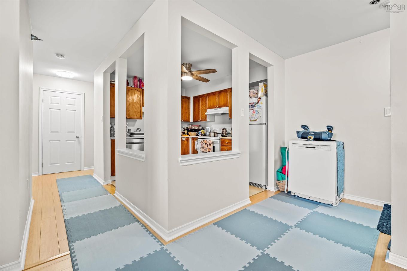 306 83 Kearney Lake Road, Halifax, NS