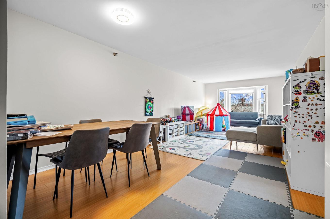 306 83 Kearney Lake Road, Halifax, NS