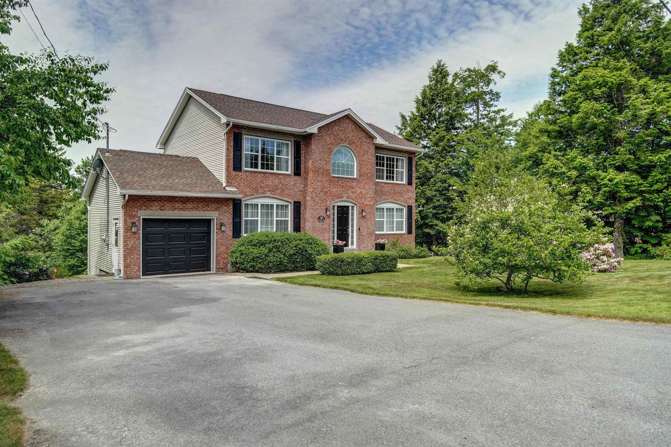 116 Thompson Run, Hammonds Plains, NS