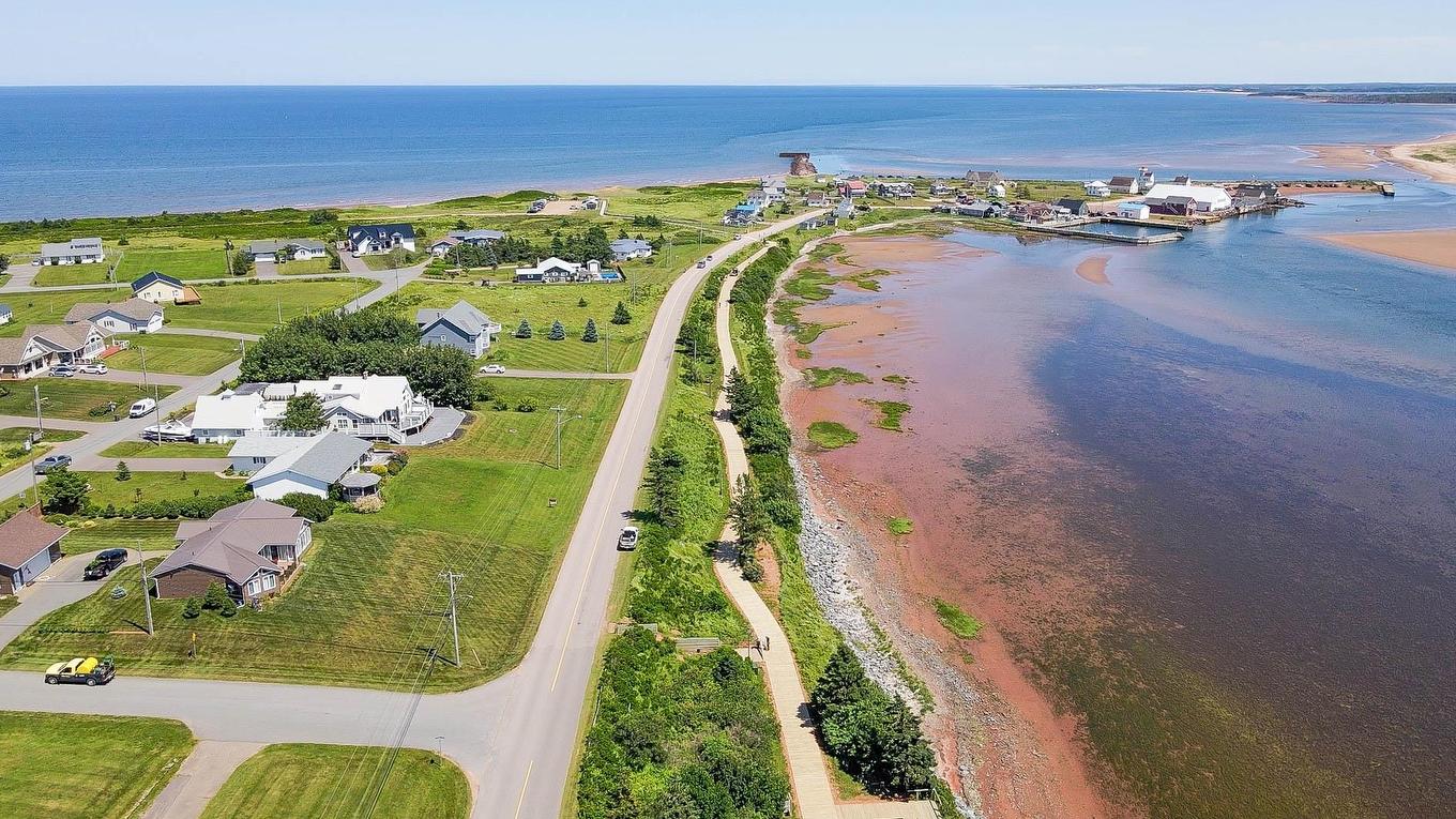 28 Lantern Hill Drive, North Rustico, PE