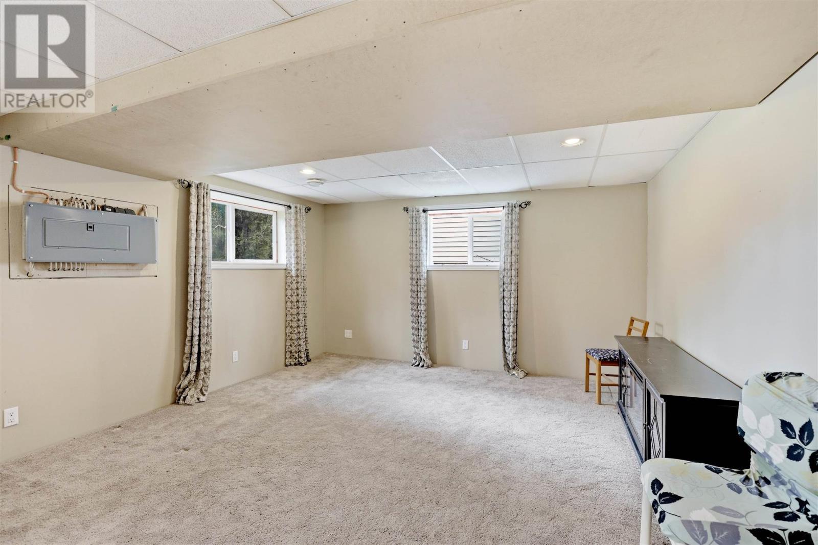 82 Frontenac St, Sault Ste. Marie, ON - Indoor Photo Showing Basement