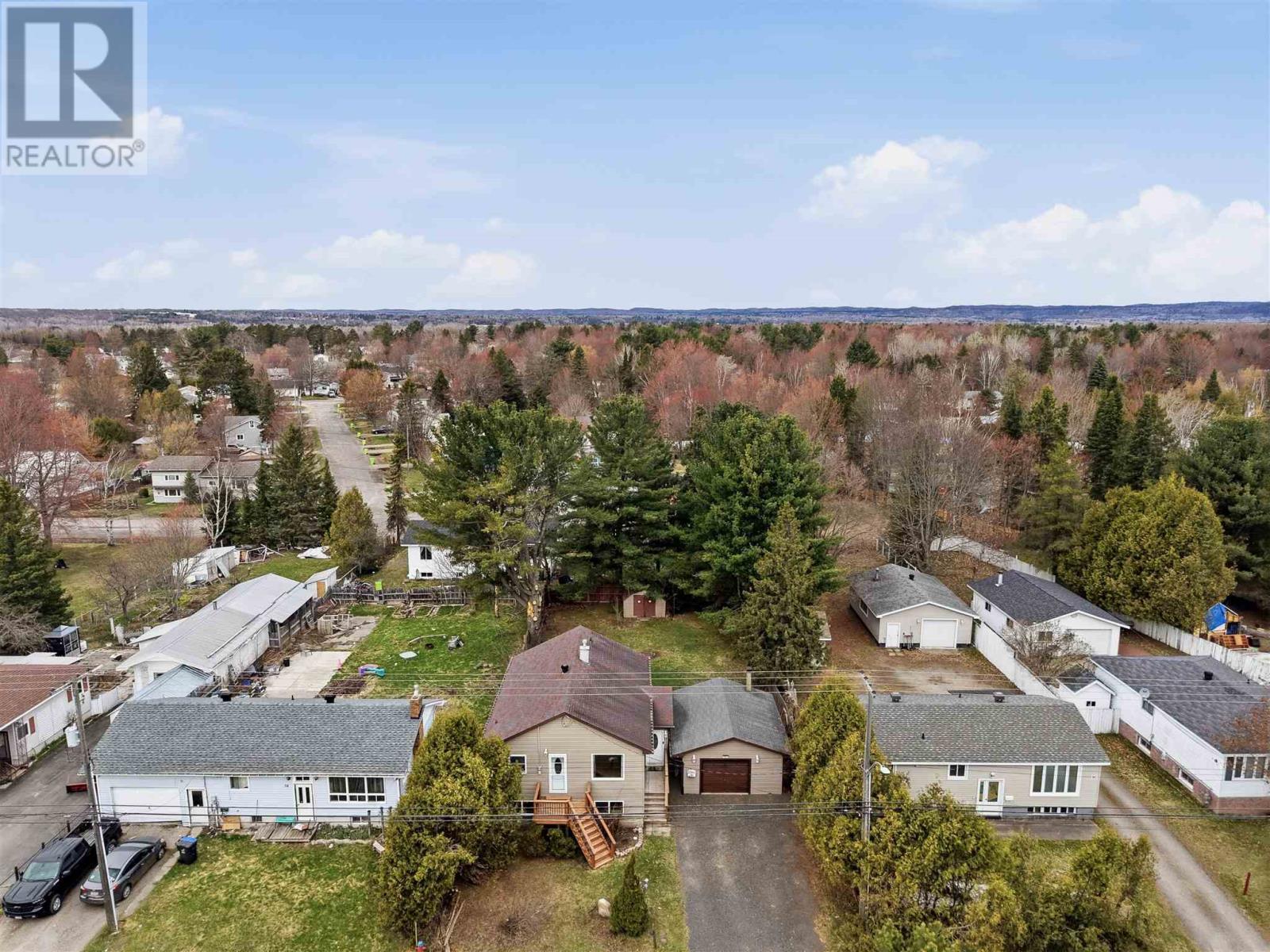 82 Frontenac St, Sault Ste. Marie, ON - Outdoor With View