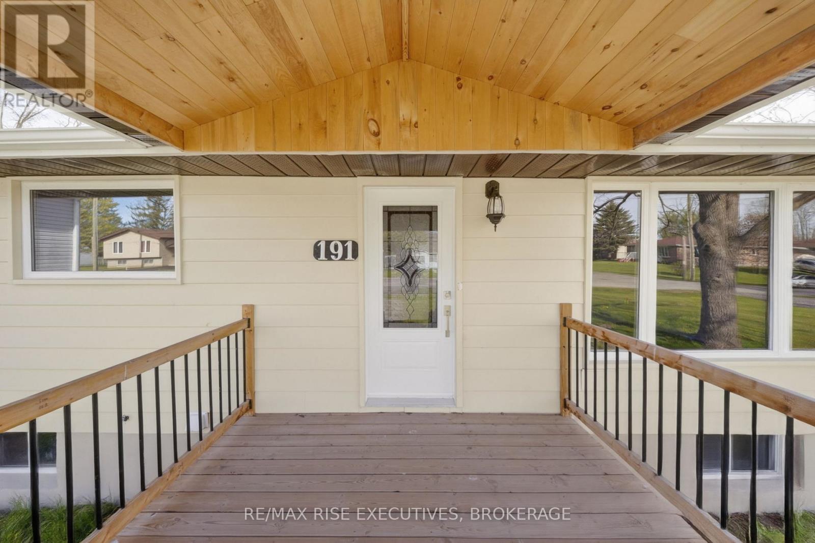 191 Brant Street, Deseronto (Deseronto (Town)), ON - Outdoor With Exterior