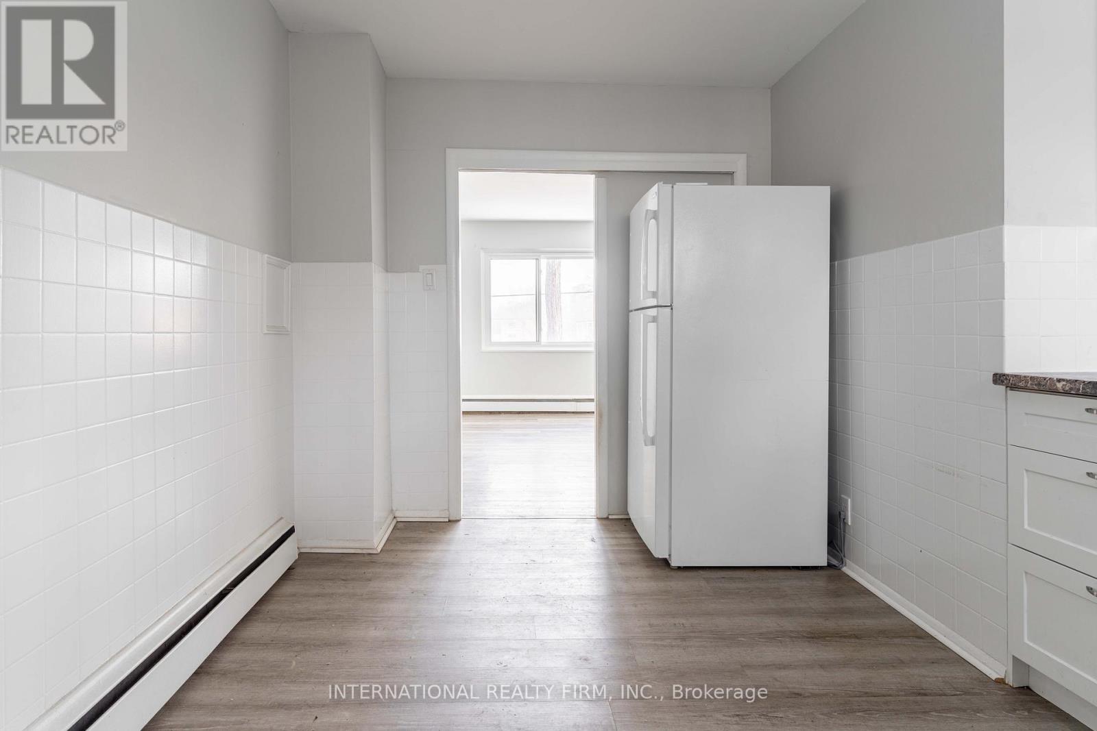 75 King Edward Avenue, London South, ON - Indoor Photo Showing Other Room