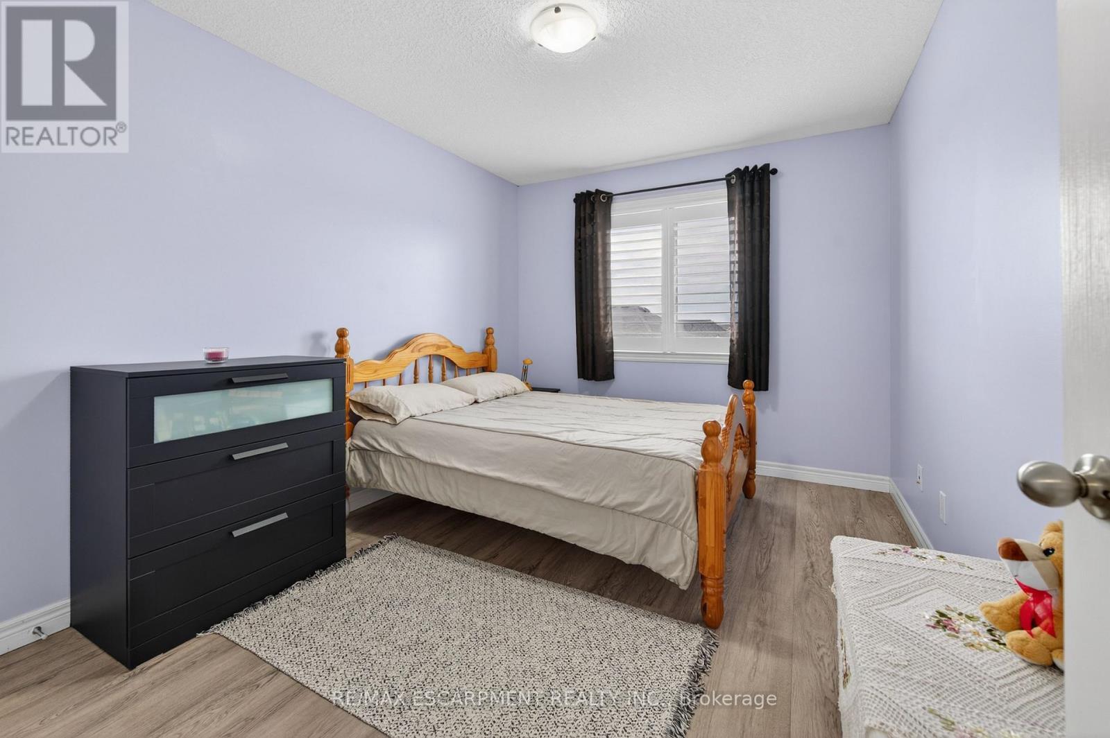 88 Highgate Drive, Hamilton, ON - Indoor Photo Showing Bedroom