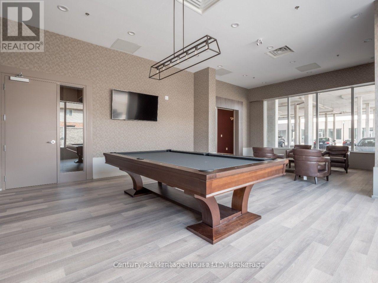 608 - 560 North Service Road, Grimsby (Grimsby Beach), ON - Indoor Photo Showing Other Room