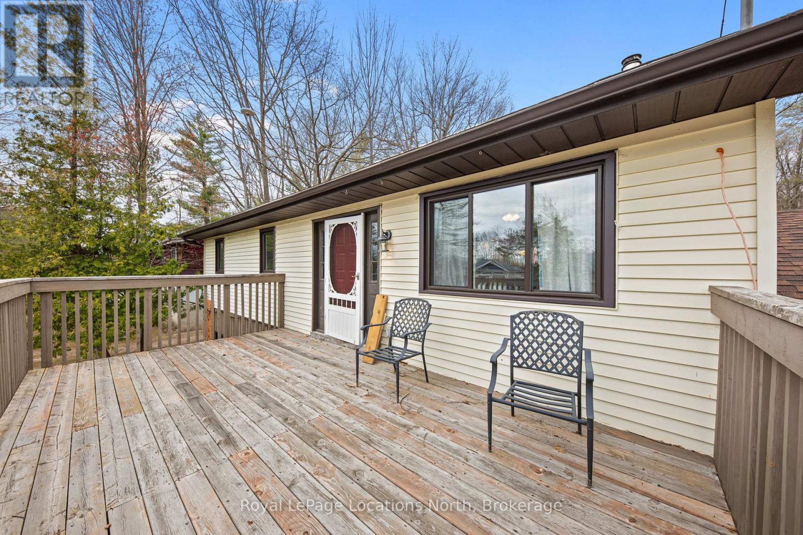 93 Ronald Avenue, Tiny, ON - Outdoor With Deck Patio Veranda With Exterior