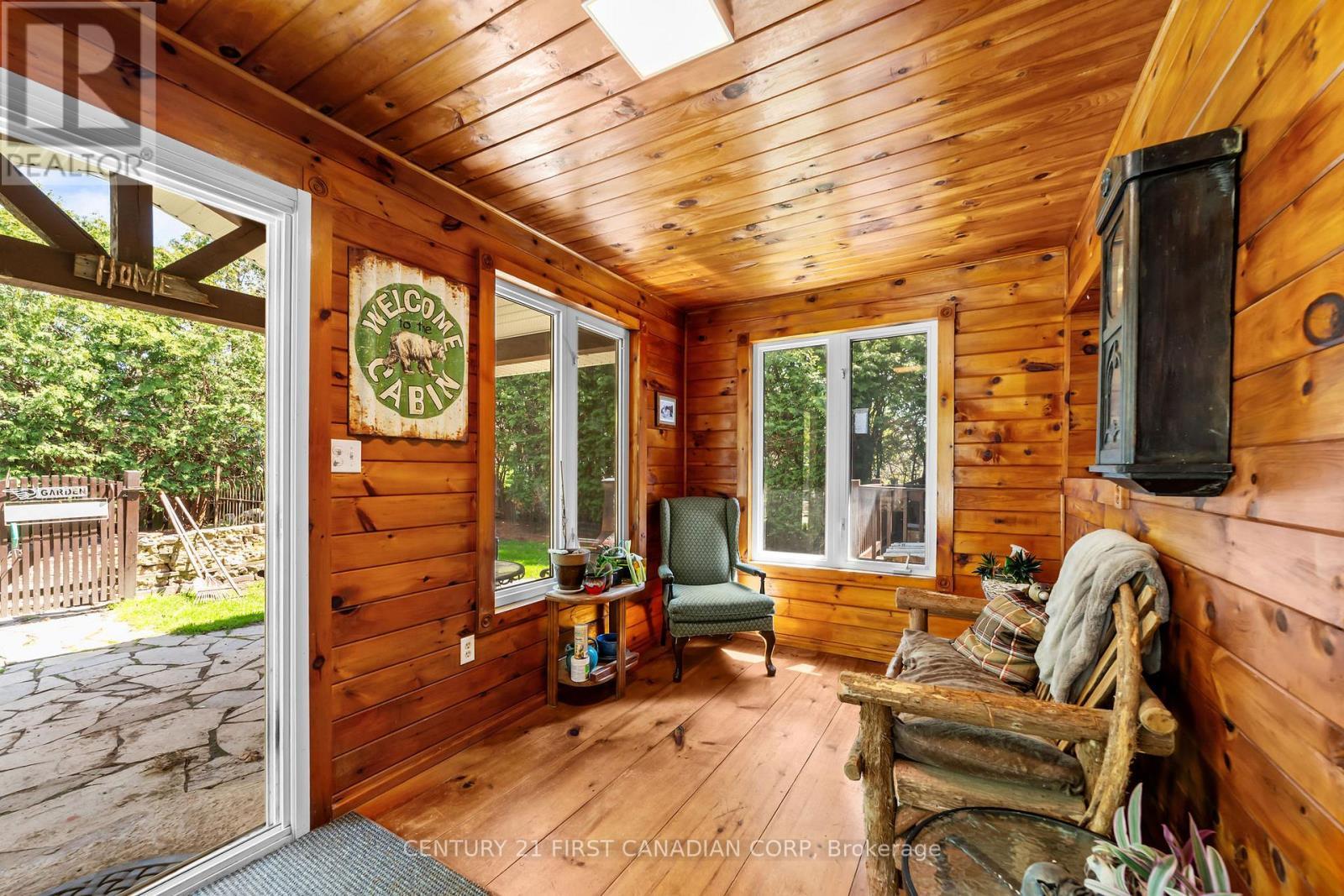 35 Park Avenue, St. Thomas, ON - Outdoor With Deck Patio Veranda With Exterior