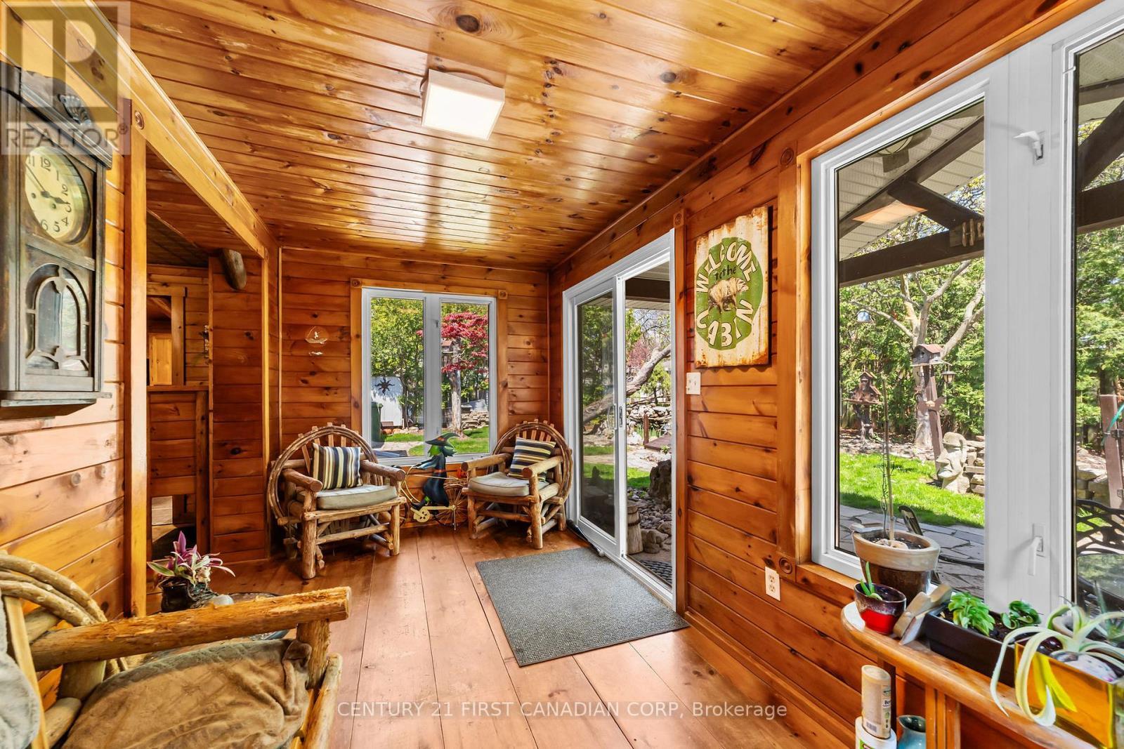 35 Park Avenue, St. Thomas, ON - With Deck Patio Veranda With Exterior