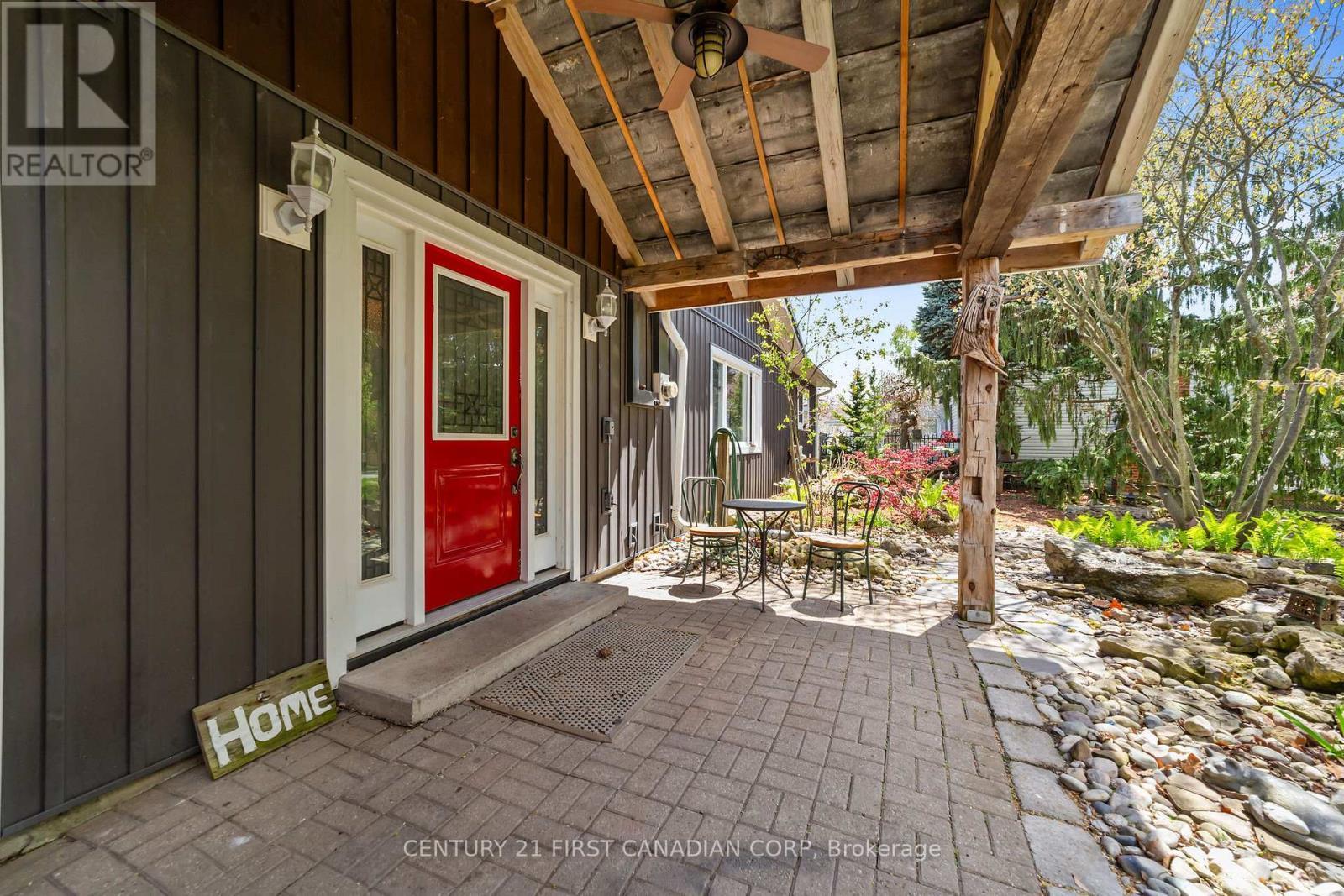 35 Park Avenue, St. Thomas, ON - Outdoor