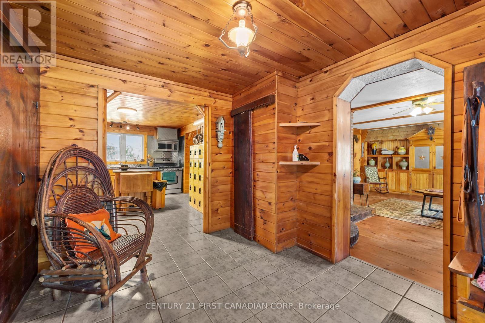 35 Park Avenue, St. Thomas, ON - Indoor Photo Showing Other Room