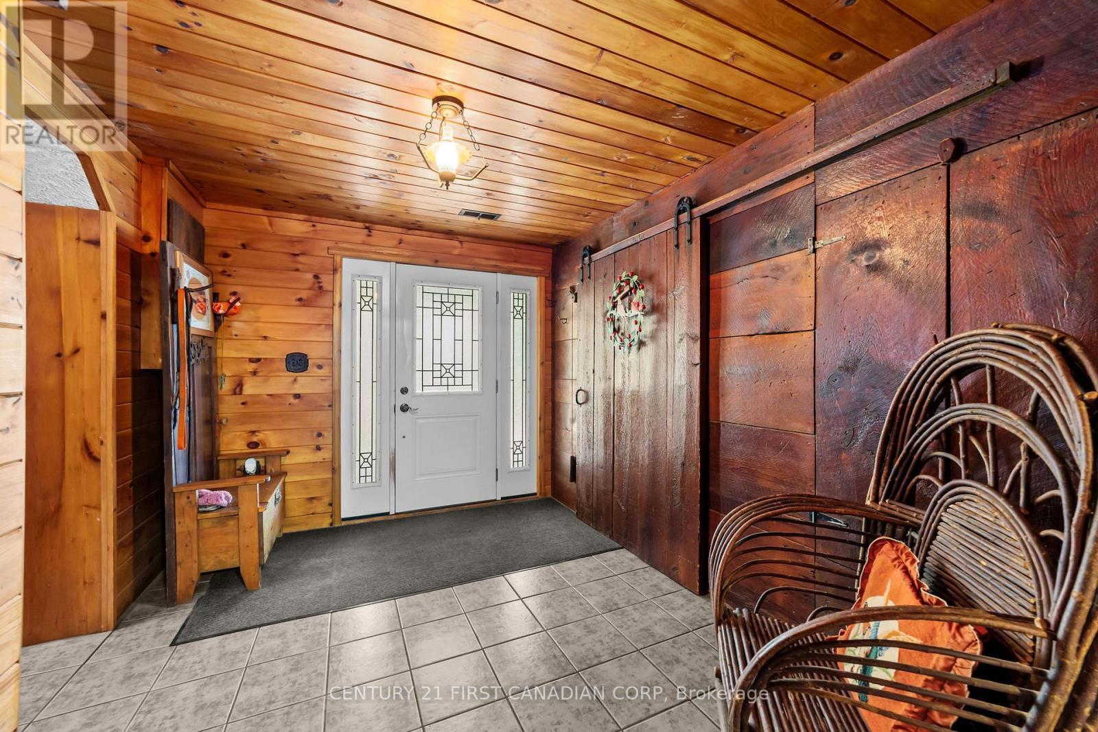 35 Park Avenue, St. Thomas, ON - Indoor Photo Showing Other Room