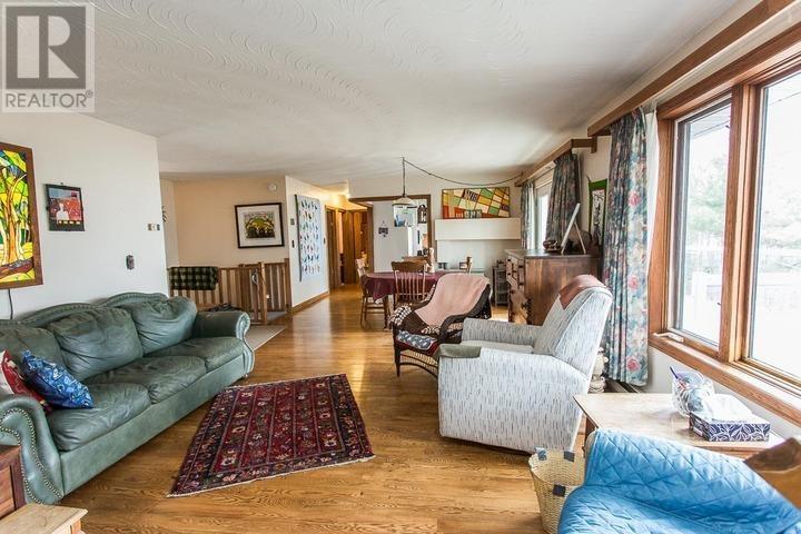 103 Birch Point Dr|Laird Township, Echo Bay, ON - Indoor Photo Showing Living Room