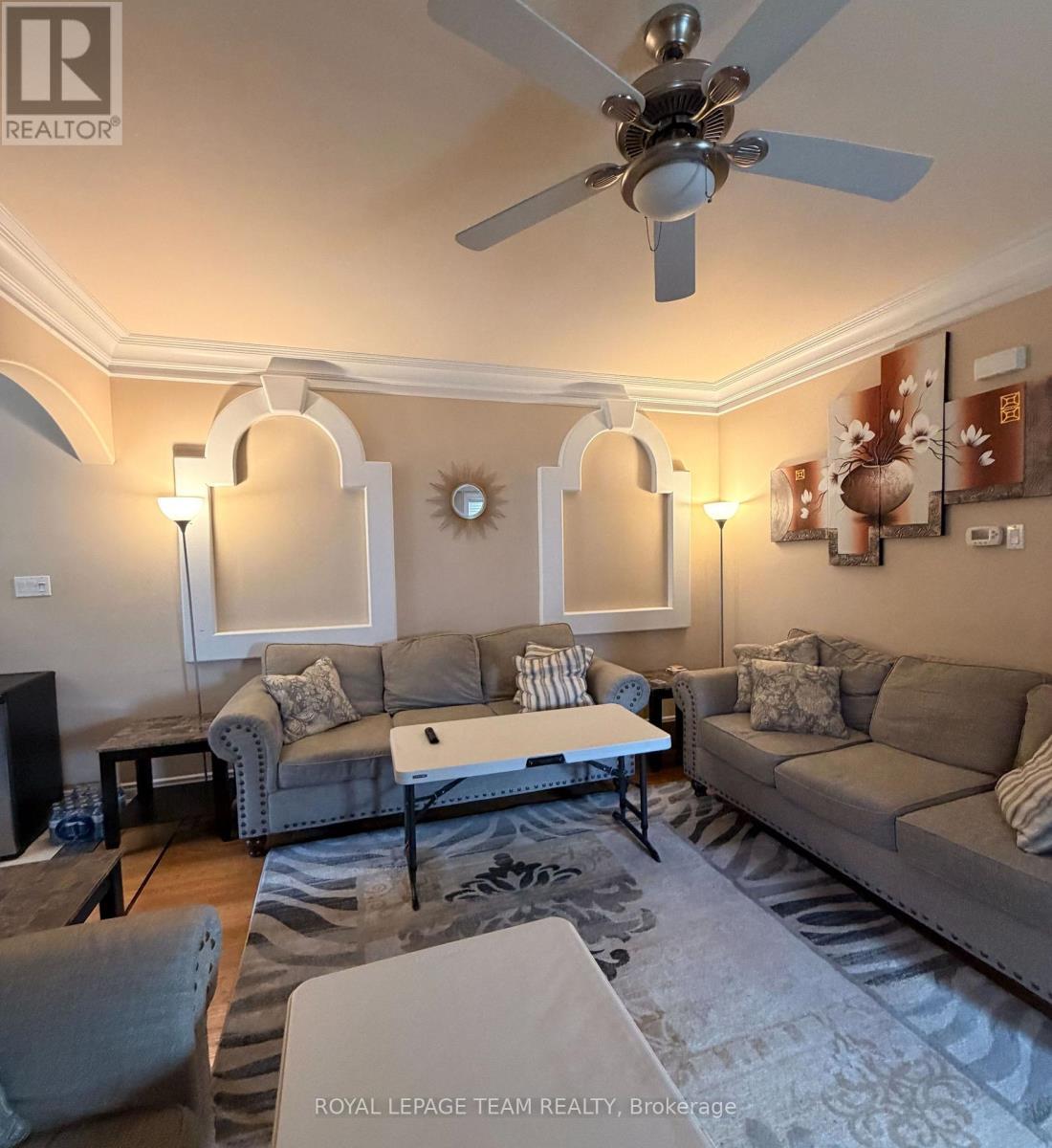 LR - 1221 Anoka Street, Ottawa, ON - Indoor Photo Showing Living Room