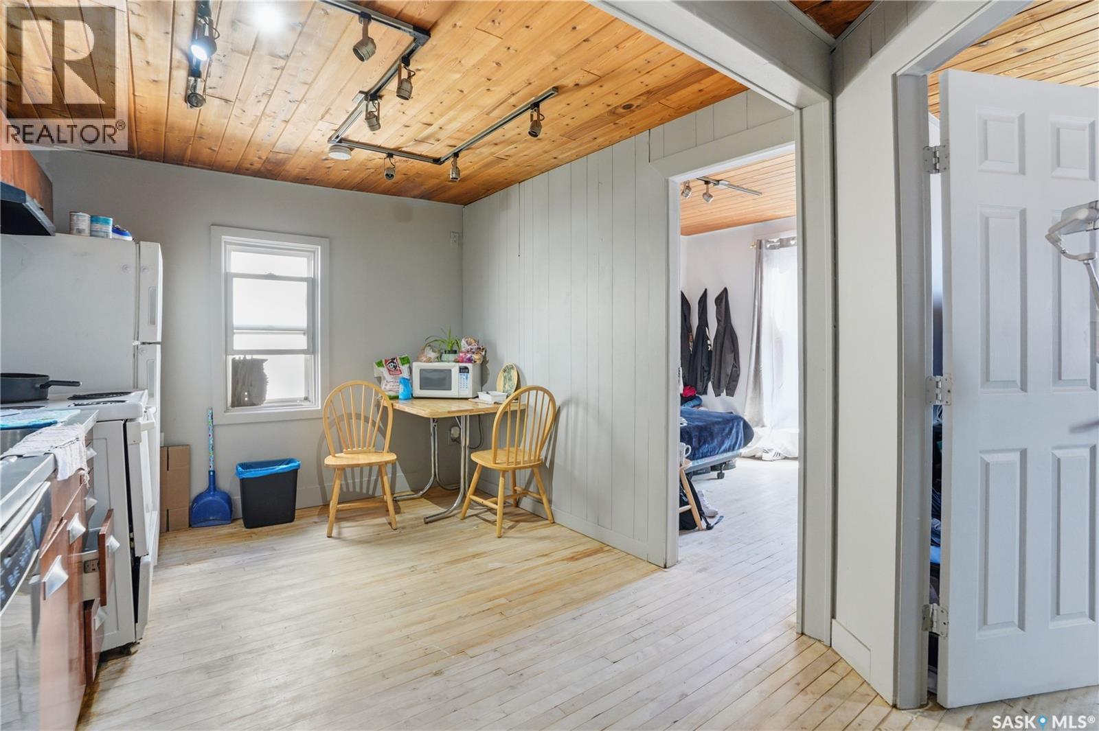 814 20Th Street W, Saskatoon, SK