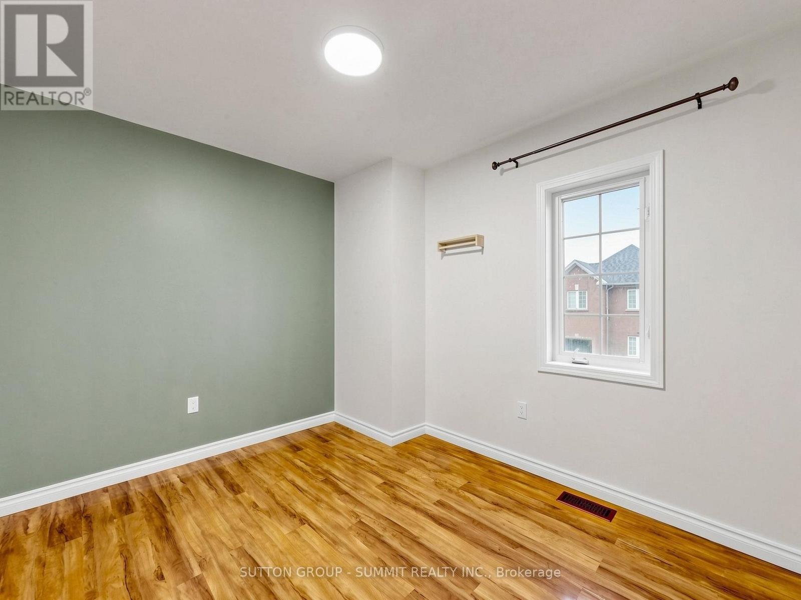 735 Maxman Street, Mississauga, ON - Indoor Photo Showing Other Room
