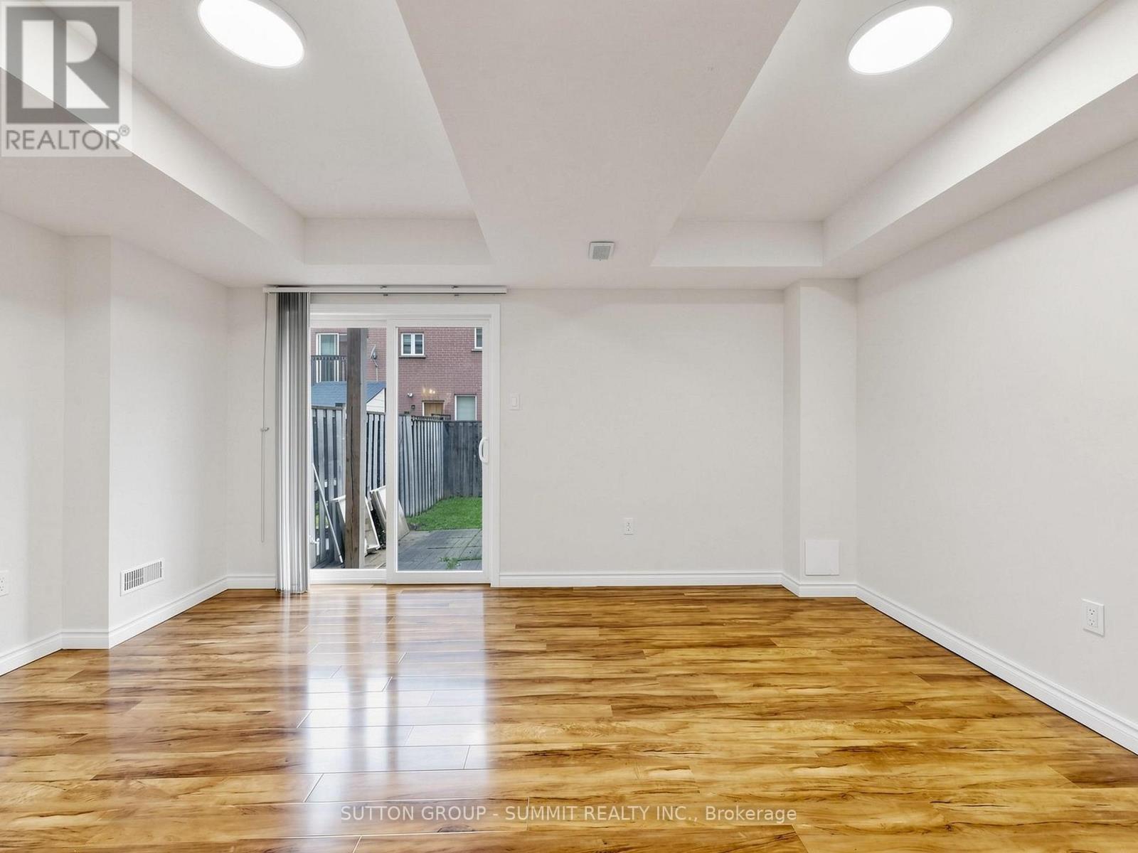 735 Maxman Street, Mississauga, ON - Indoor Photo Showing Other Room