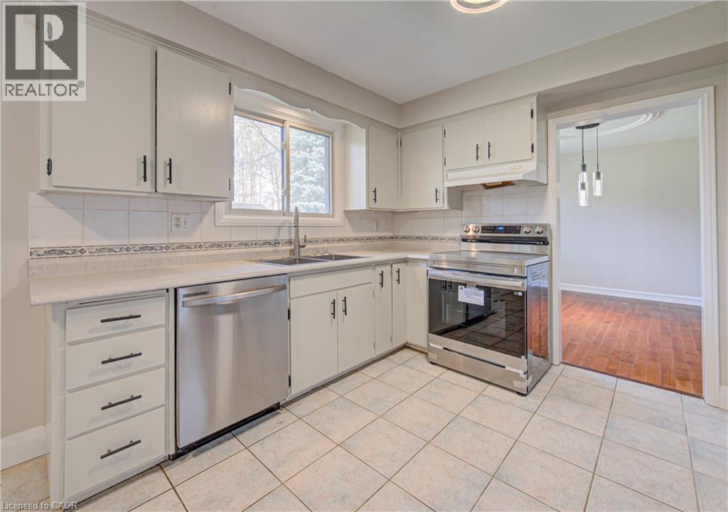144 Shuh Avenue, Kitchener, ON - Indoor Photo Showing Kitchen With Stainless Steel Kitchen