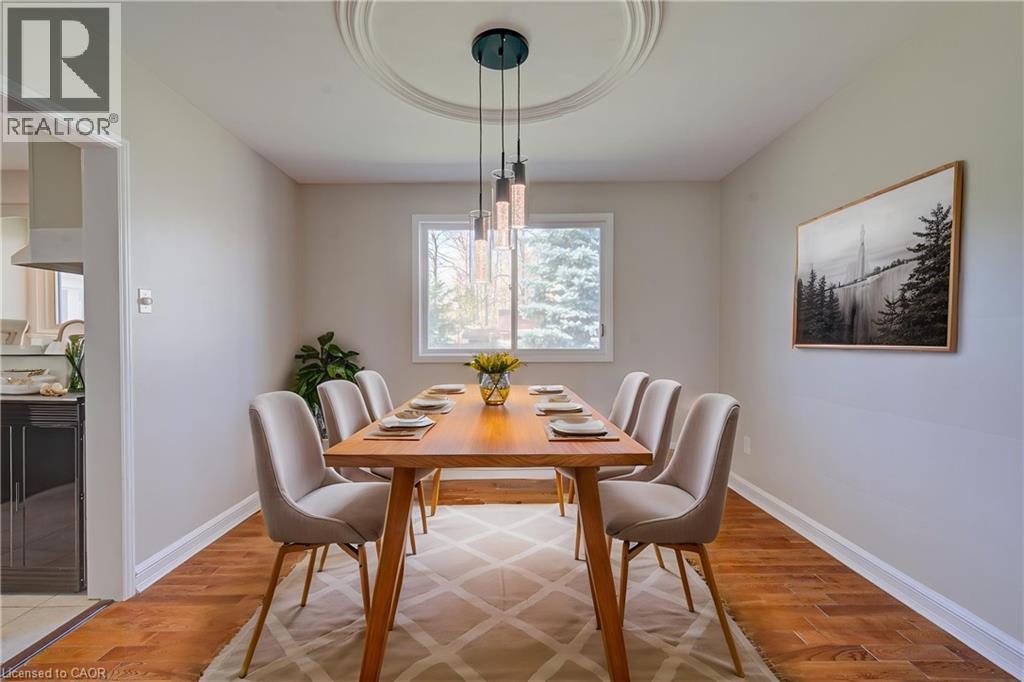144 Shuh Avenue, Kitchener, ON - Indoor Photo Showing Dining Room