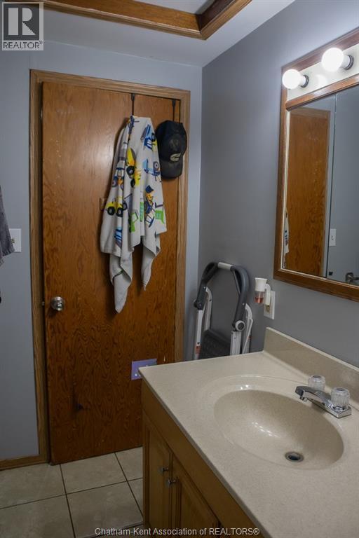 20 St.Clair Street, Tilbury, ON - Indoor Photo Showing Bathroom