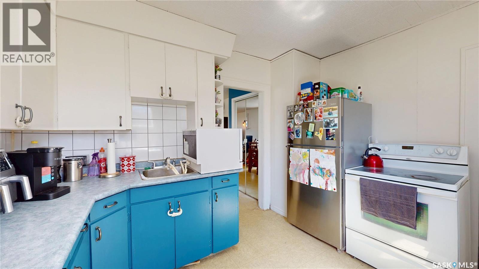1337 Mctavish Street, Regina, SK - Indoor Photo Showing Kitchen