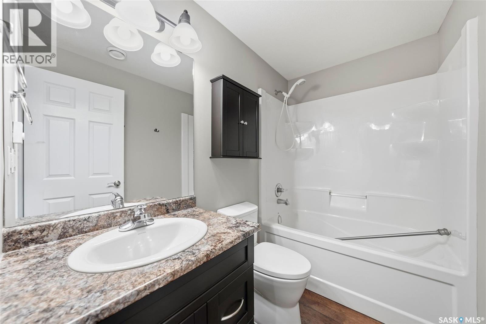 517 Redwood Crescent, Warman, SK - Indoor Photo Showing Bathroom