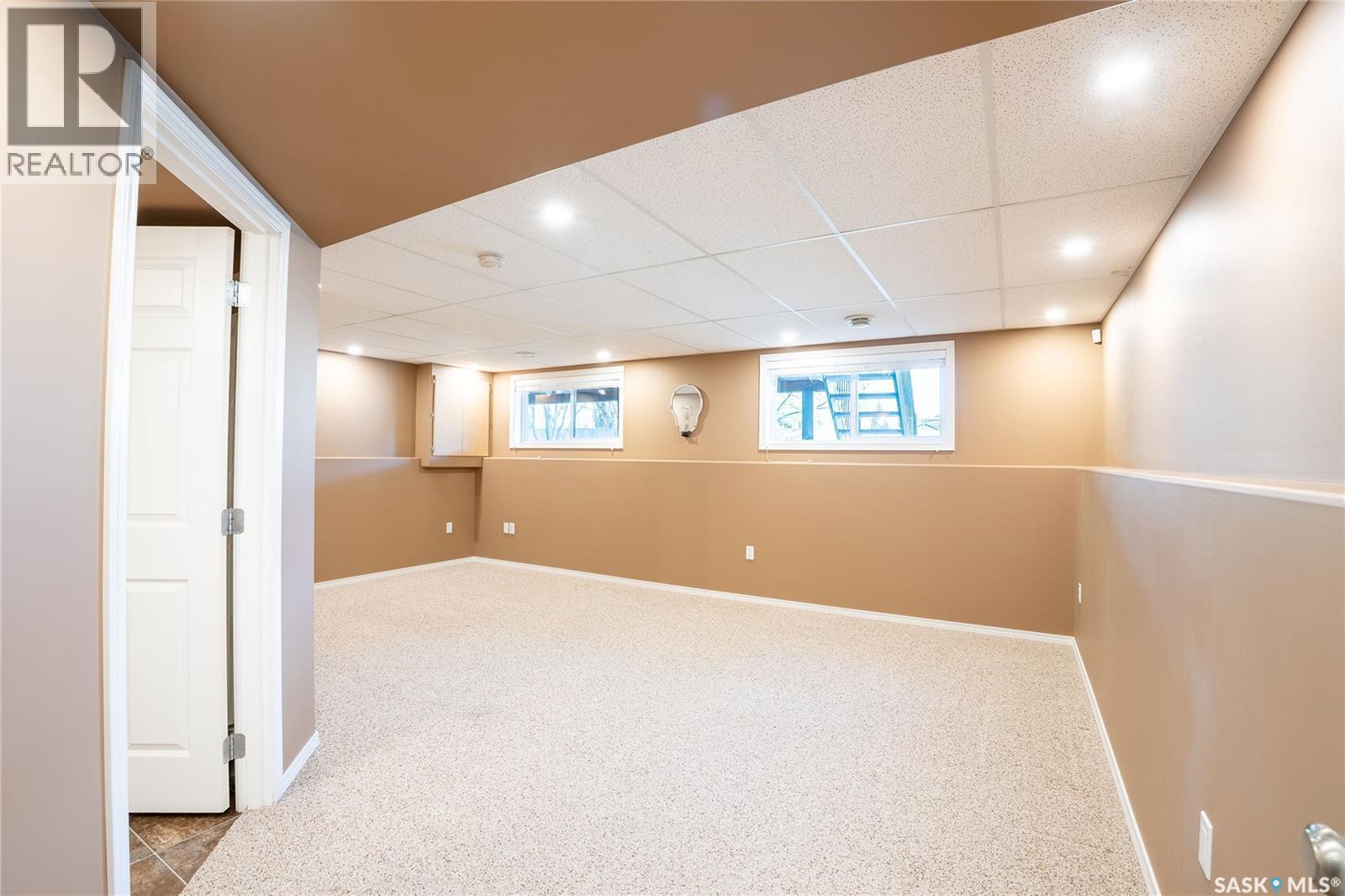 143 615 Stensrud Road, Saskatoon, SK - Indoor
