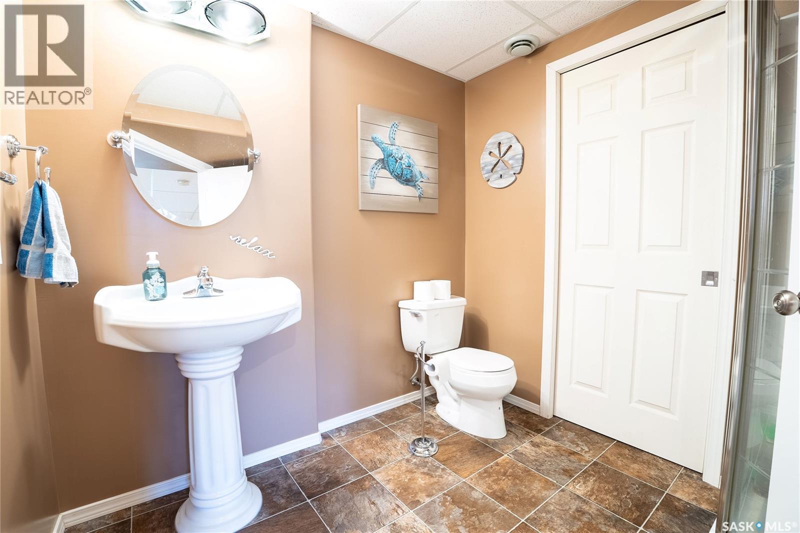 143 615 Stensrud Road, Saskatoon, SK - Indoor Photo Showing Bathroom