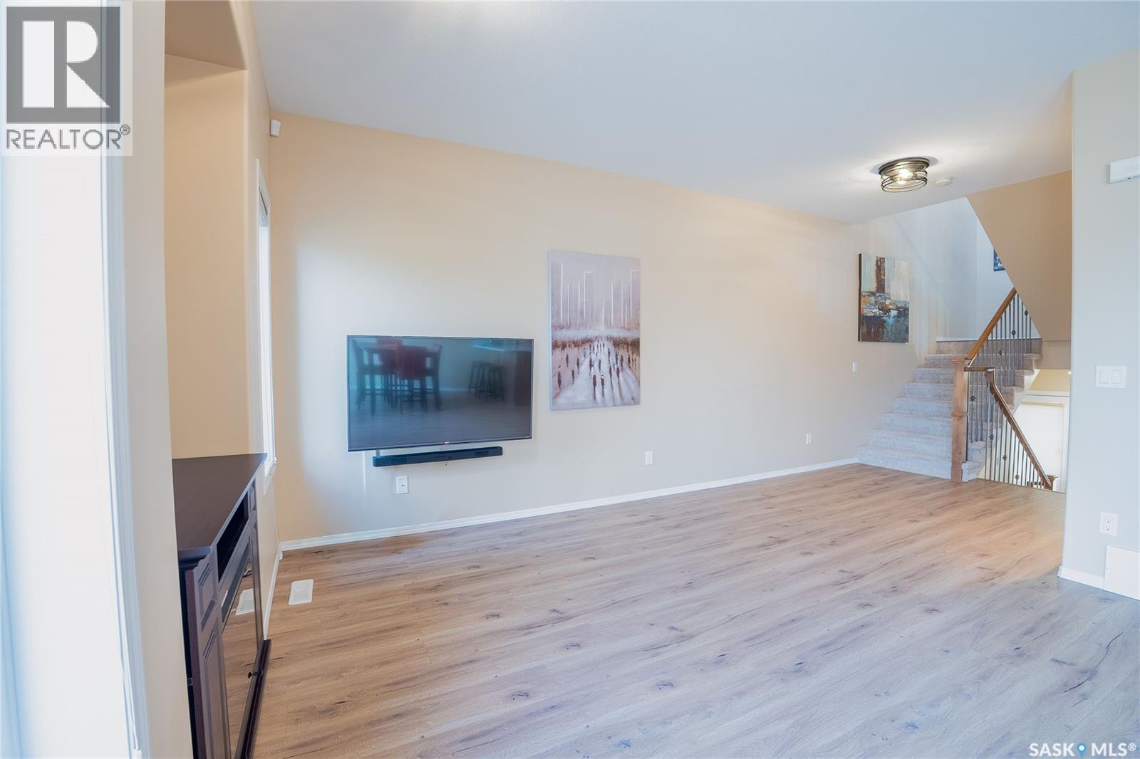 143 615 Stensrud Road, Saskatoon, SK - Indoor