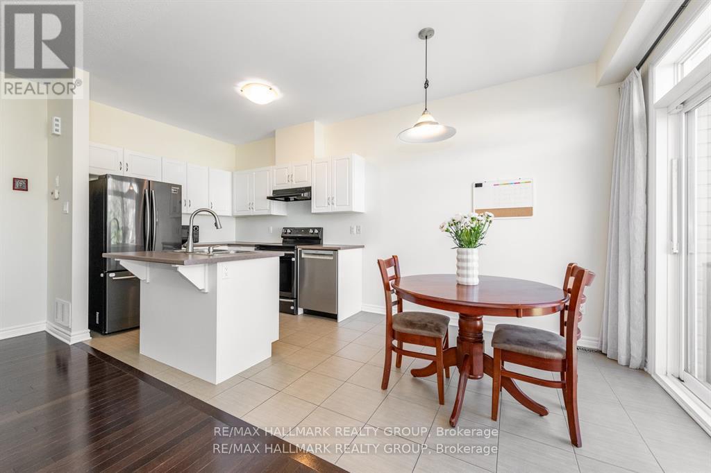 183 Claridge Drive, Ottawa, ON - Indoor